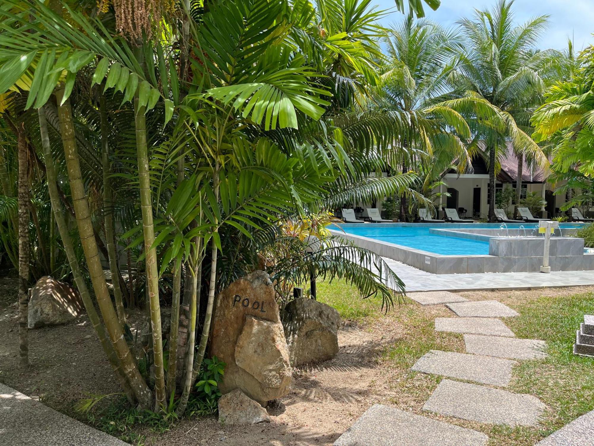 White Lodge Pantai Cenang  Dış mekan fotoğraf
