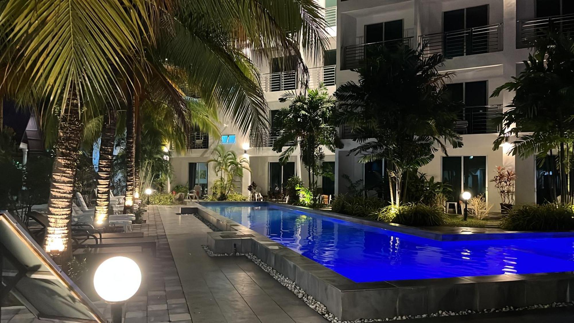 White Lodge Pantai Cenang  Dış mekan fotoğraf